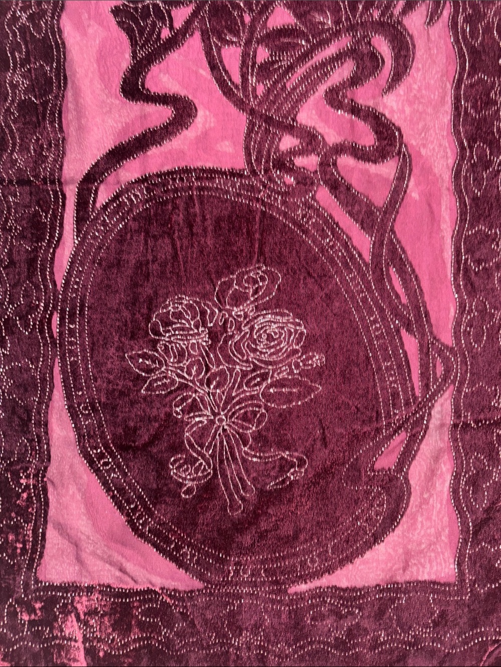 🥀 {FINAL SALE} Vintage Velvet Floral Burnout Shawl ~ Burgundy - Picture 5 of 10